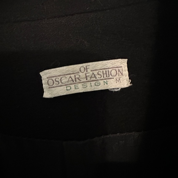 Vintage 90s Oversized Black Wool Coat with Belt – Size M - Picture 2 of 13